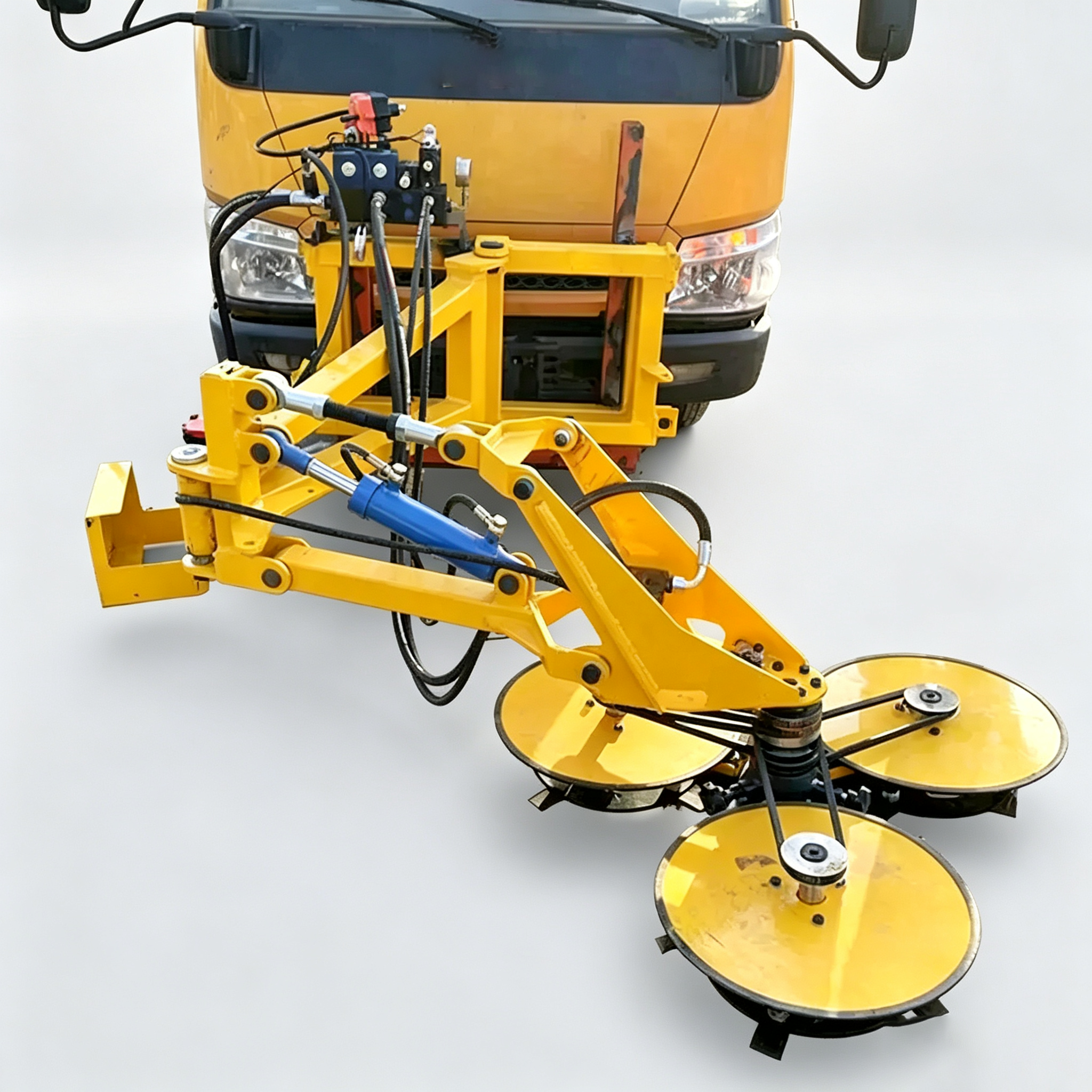 Truck-Mounted Hydraulic Disc Lawn Mower